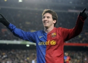 开云平台-当绿色血脉遇见金色骑士，拉文在宿敌之战中刻下唯一的名字