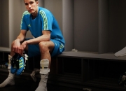 开云体育登录-凯尔特人单节风暴击溃森林狼，切特·霍姆格伦冠军级表现引热议