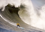 开云体育直播-英超争冠之夜，英格拉姆统治全场