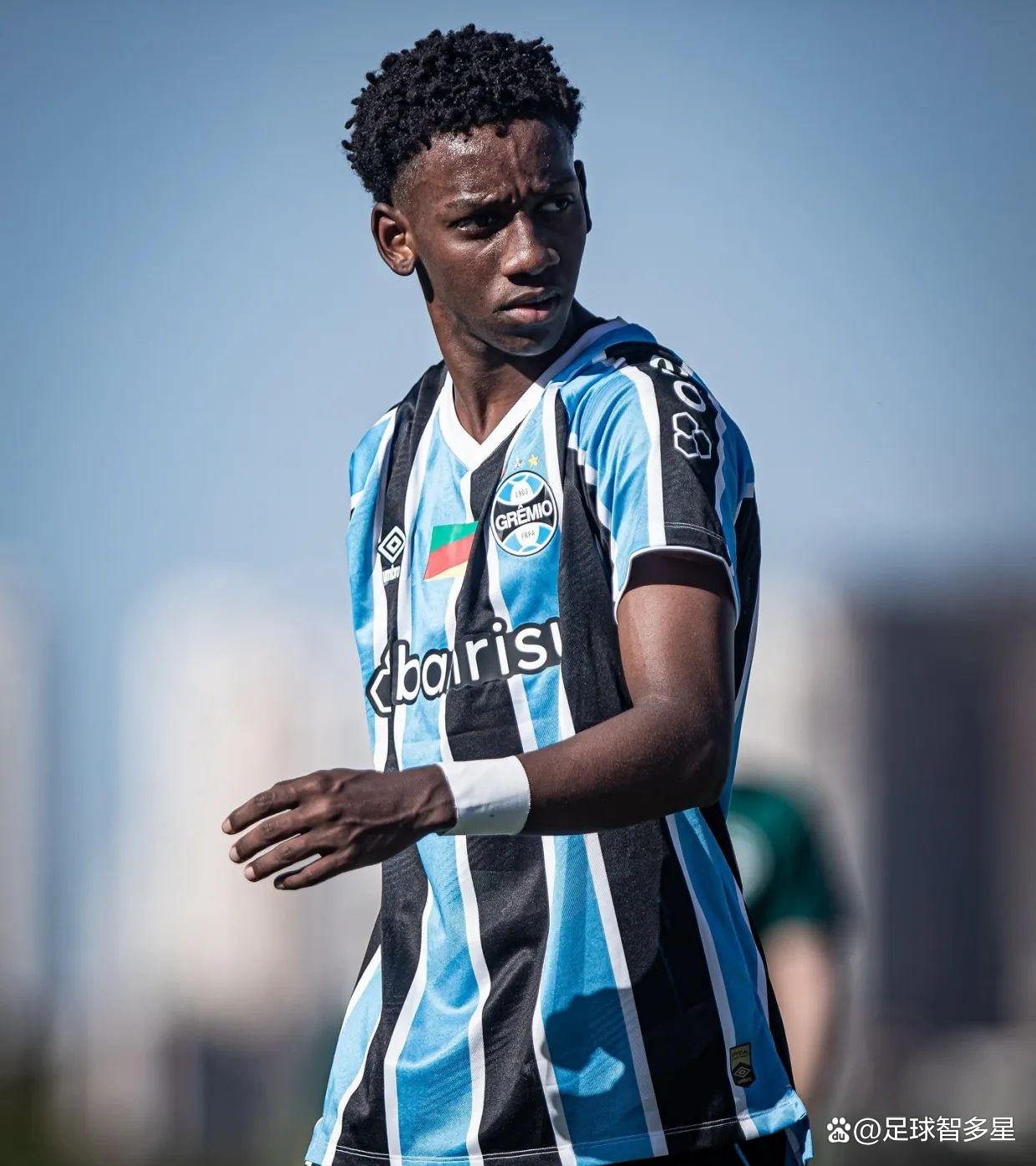 包含切尔西宣布引进巴西新秀,引发球迷热议的词条 包含切尔西宣布引进巴西新秀,引发球迷热议的词条