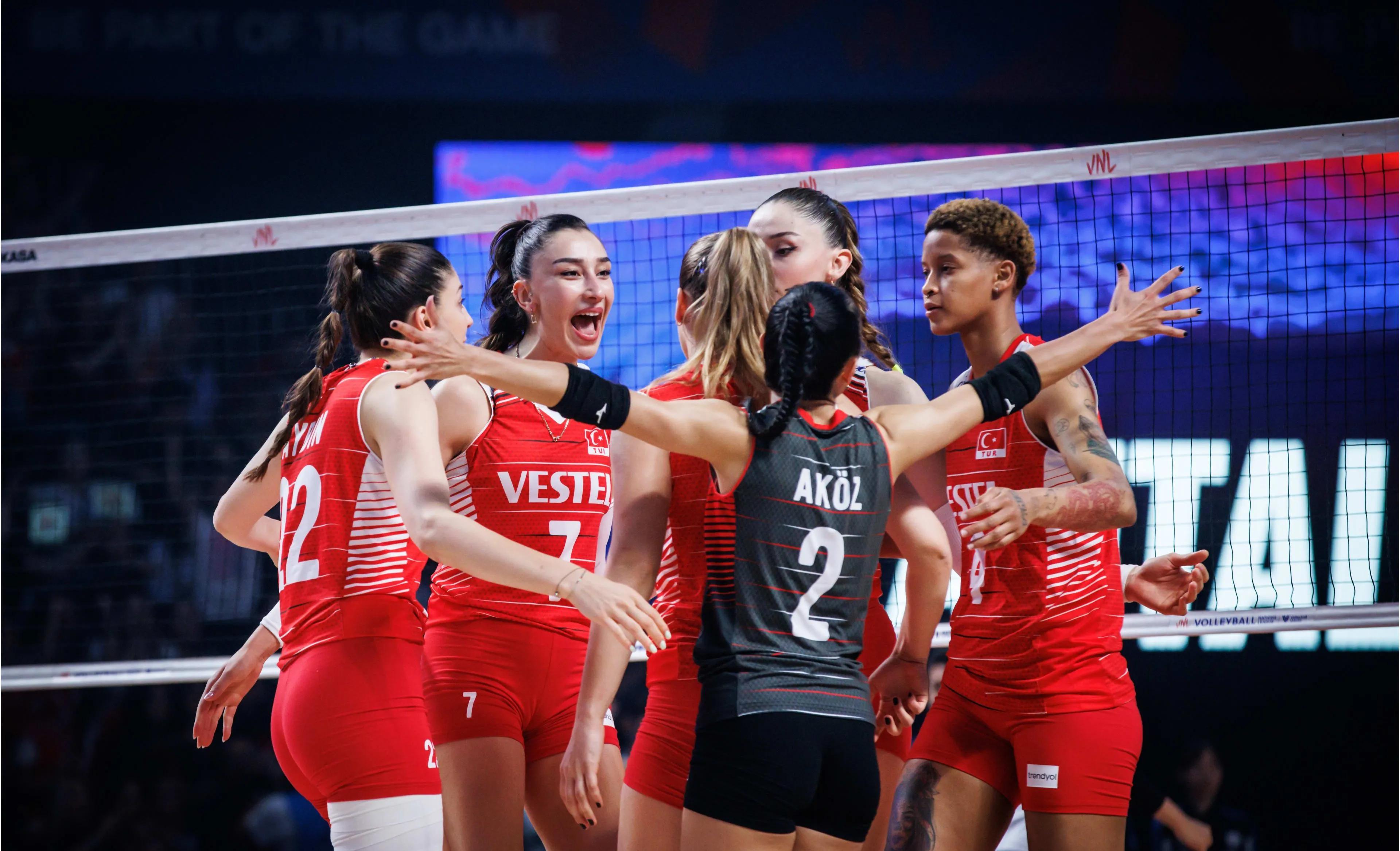 中国女排完胜德国晋级半决赛 中国女排完胜德国晋级半决赛