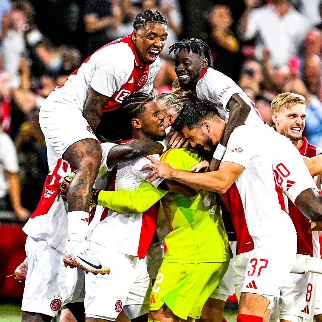 顶尖球队之间的对决备受瞩目 顶尖球队之间的对决备受瞩目