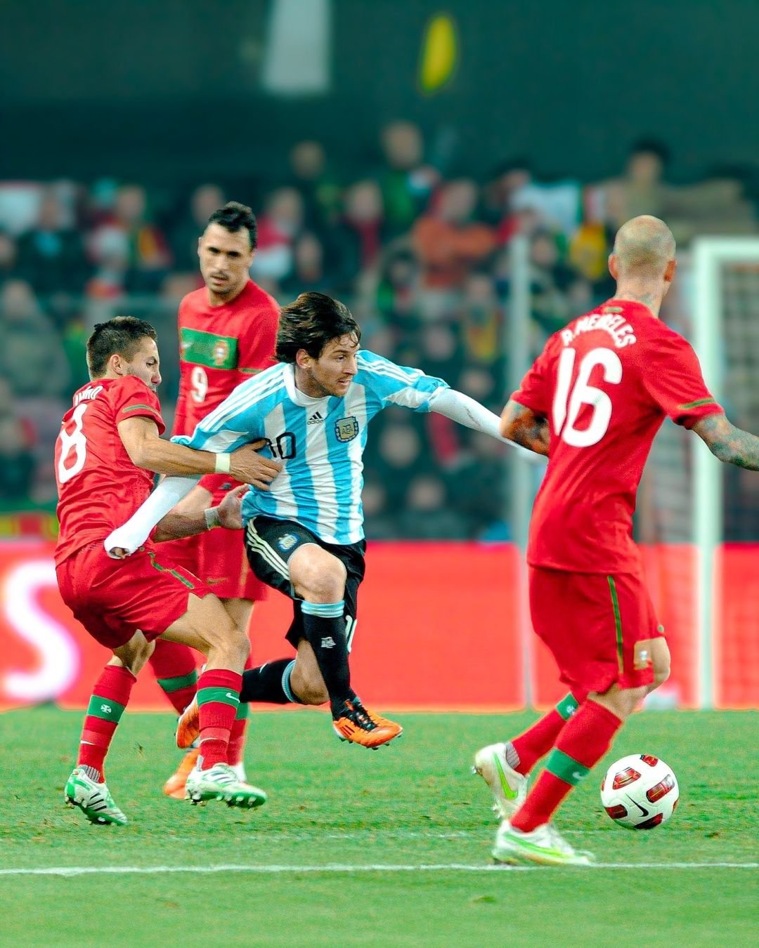 葡萄牙篮球联赛季后赛火爆展开 葡萄牙篮球联赛季后赛火爆展开