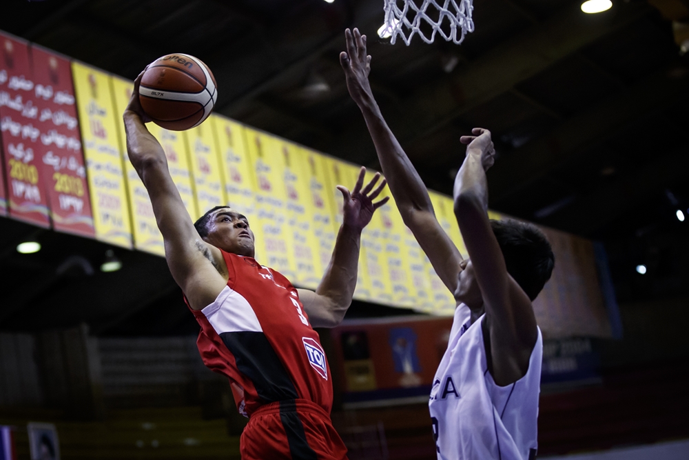 泰国男篮在国际篮球赛中勇往直前 泰国男篮在国际篮球赛中勇往直前