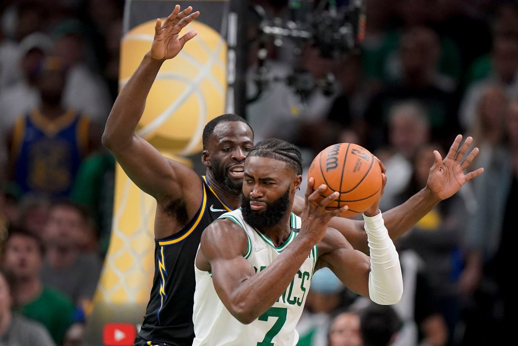 关于战神首度出手勇士扳平总比分的信息 关于战神首度出手勇士扳平总比分的信息