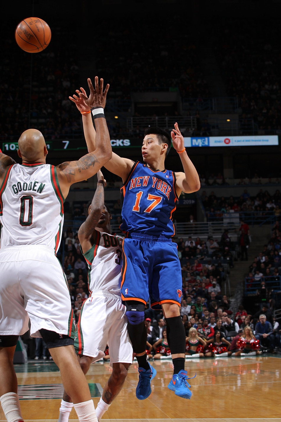 尼克斯不敌雄鹿,奥拓黎则成功率先双双的简单介绍 尼克斯不敌雄鹿,奥拓黎则成功率先双双的简单介绍