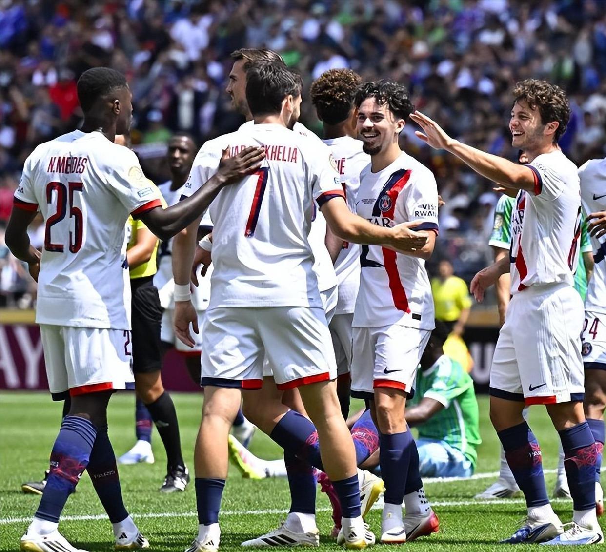 尤文图斯惊险战平波尔图，小组出线前途未卜的简单介绍