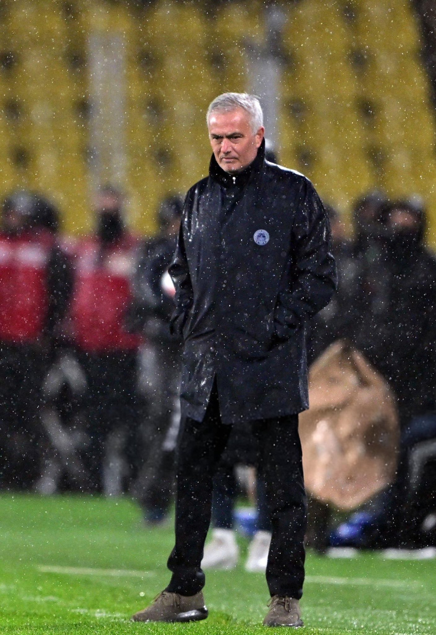 巴塞罗那客场逆袭,击败对手夺得胜利 巴塞罗那客场逆袭,击败对手夺得胜利