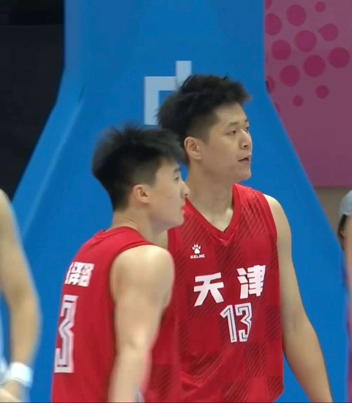 灰熊横扫独行侠，赵继伟状态火热