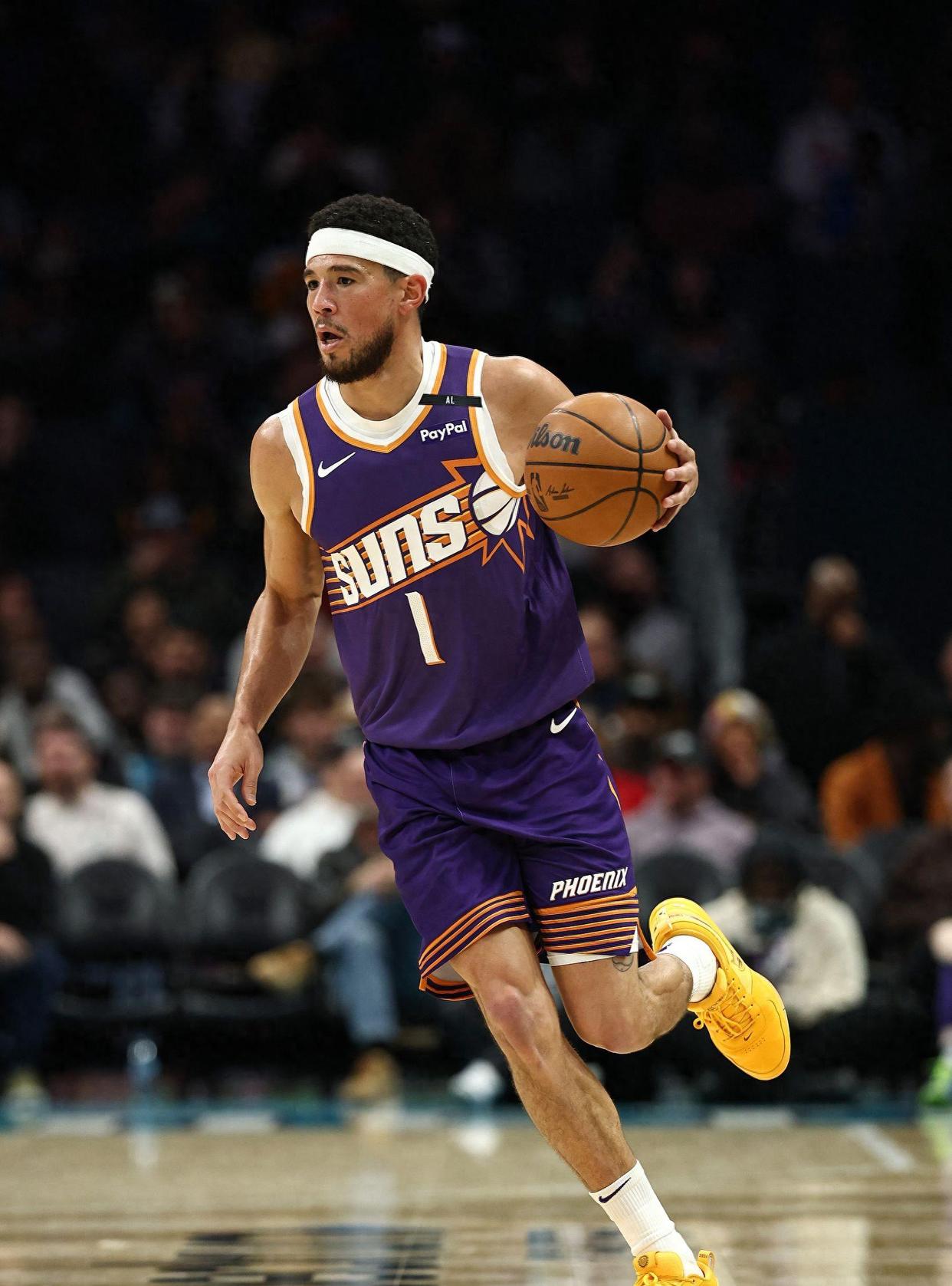 步行者碾压篮网,布克状态火热 步行者碾压篮网,布克状态火热